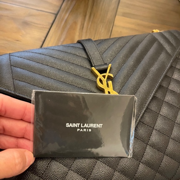 YSL ENVELOPE LARGE BAG IN MIX MATELASSÉ GRAIN DE POUDRE EMBOSSED LEATHER - Picture 12 of 15